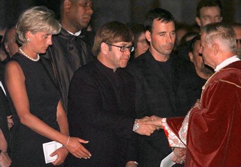 versace funeral diana elton john